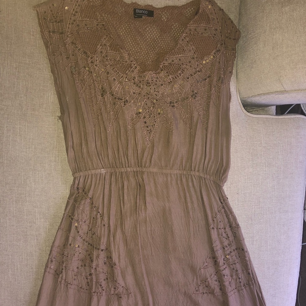Blanco tunic sequin top